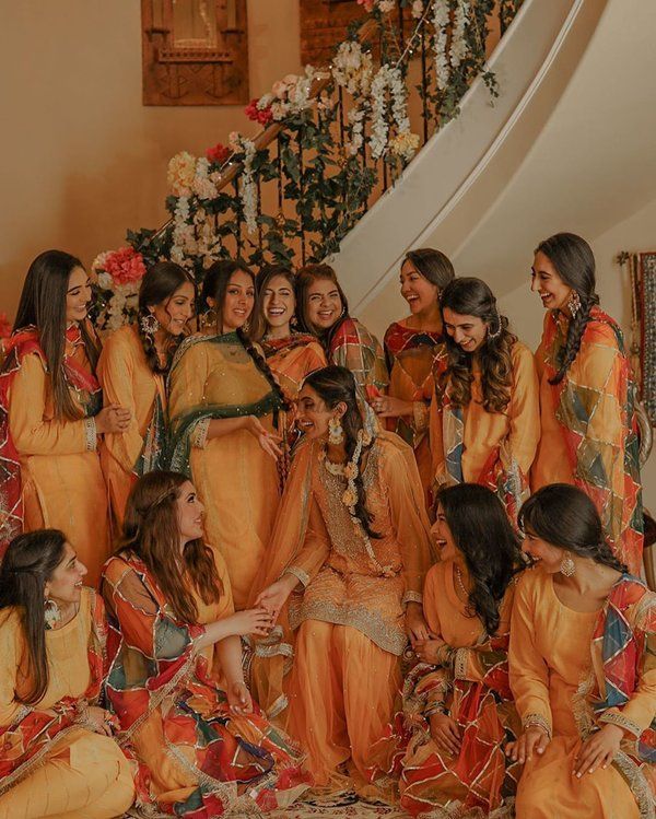 15 Families Who Colour-Coordinated Like a Pro For Wedding Functions!