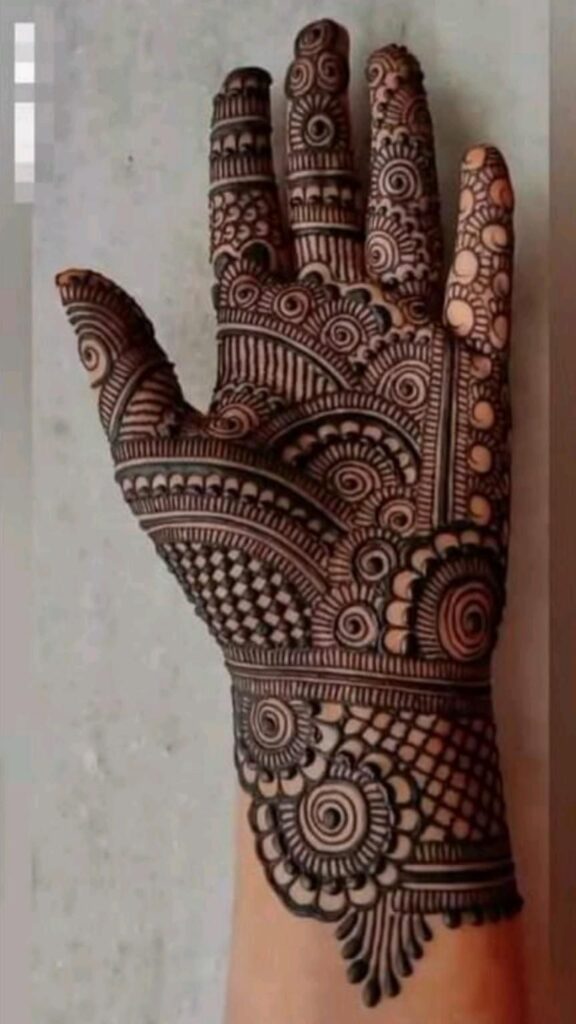 Image Pin Celebrity Inspired Bohemian Mehndi Designs For Modern Bridesround mehndi design || bridal