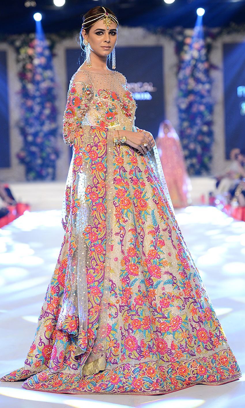 embroidered bridal lehenga