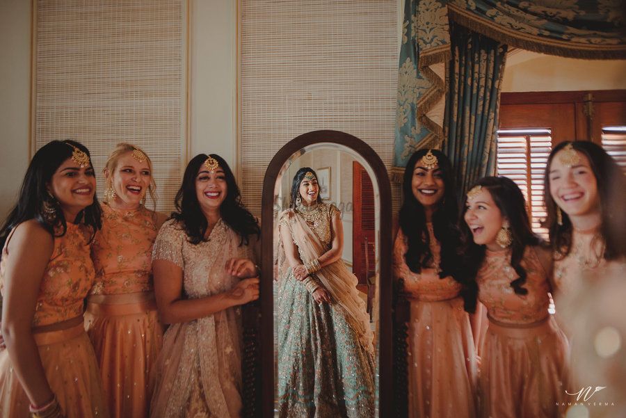 11 Ravishing & Stylish Ways to Coordinate Bridesmaids Dresses!