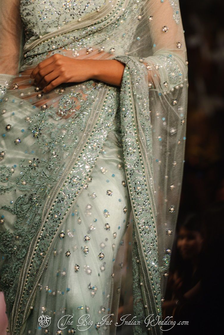 embroidered bridal lehenga