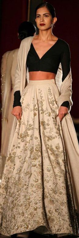 embroidered bridal lehenga