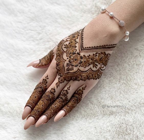 33 Easy Henna Designs for Brides and Bridesmaids | Creative Khadija