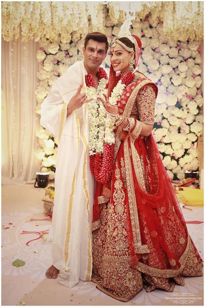 5 Stunning Looks Of Bipasha Basu From Her Wedding Which Every Bride-To-Be Should Take A Note Of