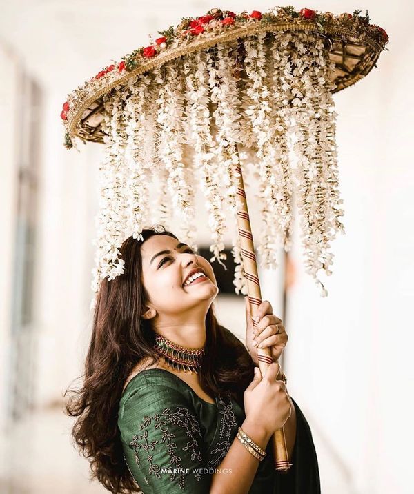 6 Types Of Floral Umbrellas We Spotted In Bridal Entries!