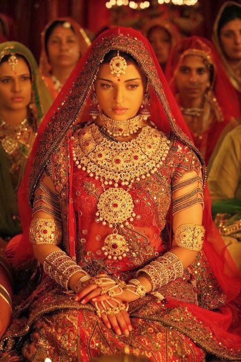 Aishwarya’s Best Bridal Looks from Movies