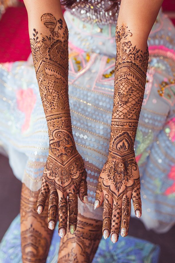 Beautiful bridal mehendi