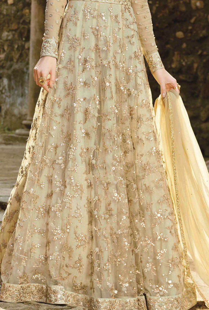 embroidered bridal lehenga