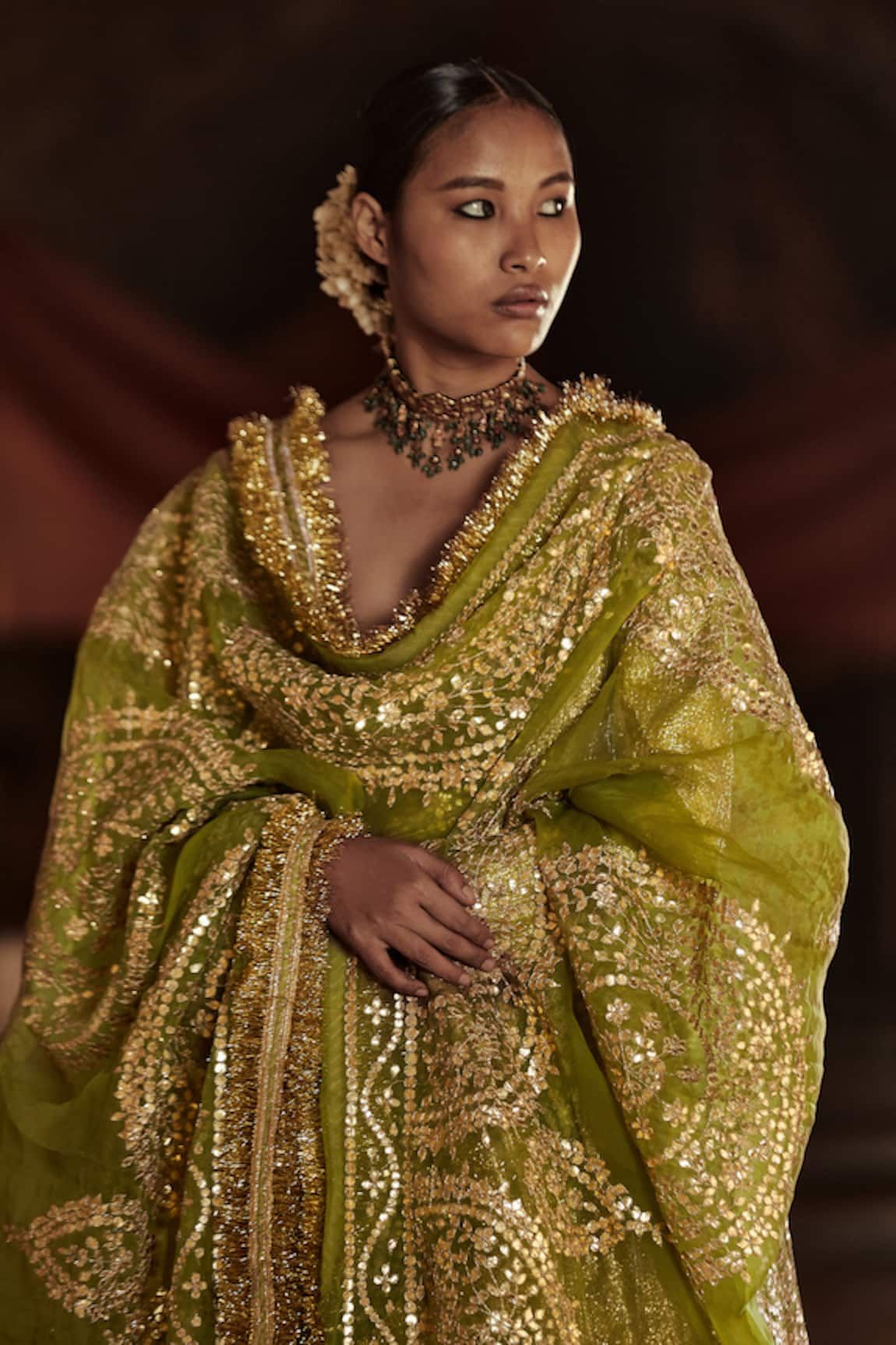 embroidered bridal lehenga