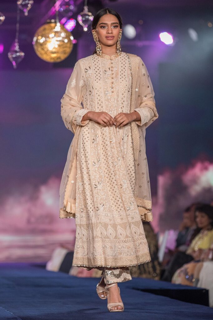 Buy House of Kotwara Peach Chikan Embroidered Kurta With  Pant And Dupatta Online | Aza Fashions