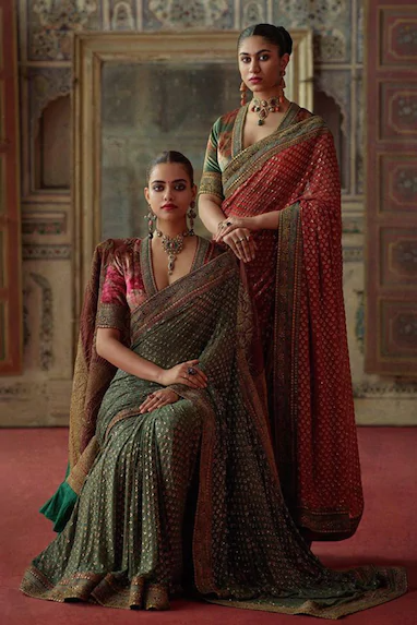 Buy Sabyasachi Embroidered Saree With Unstitched Blouse Fabric Online | Aza Fashions