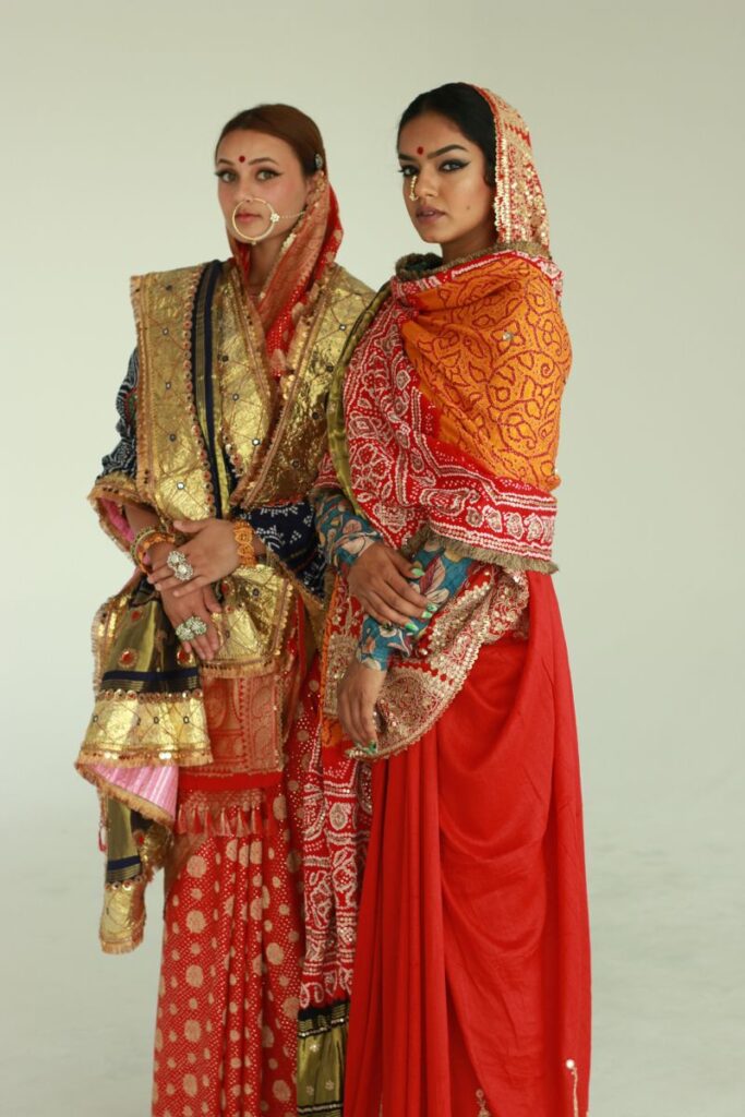 Dupattas & Shawls– ayushkejriwal