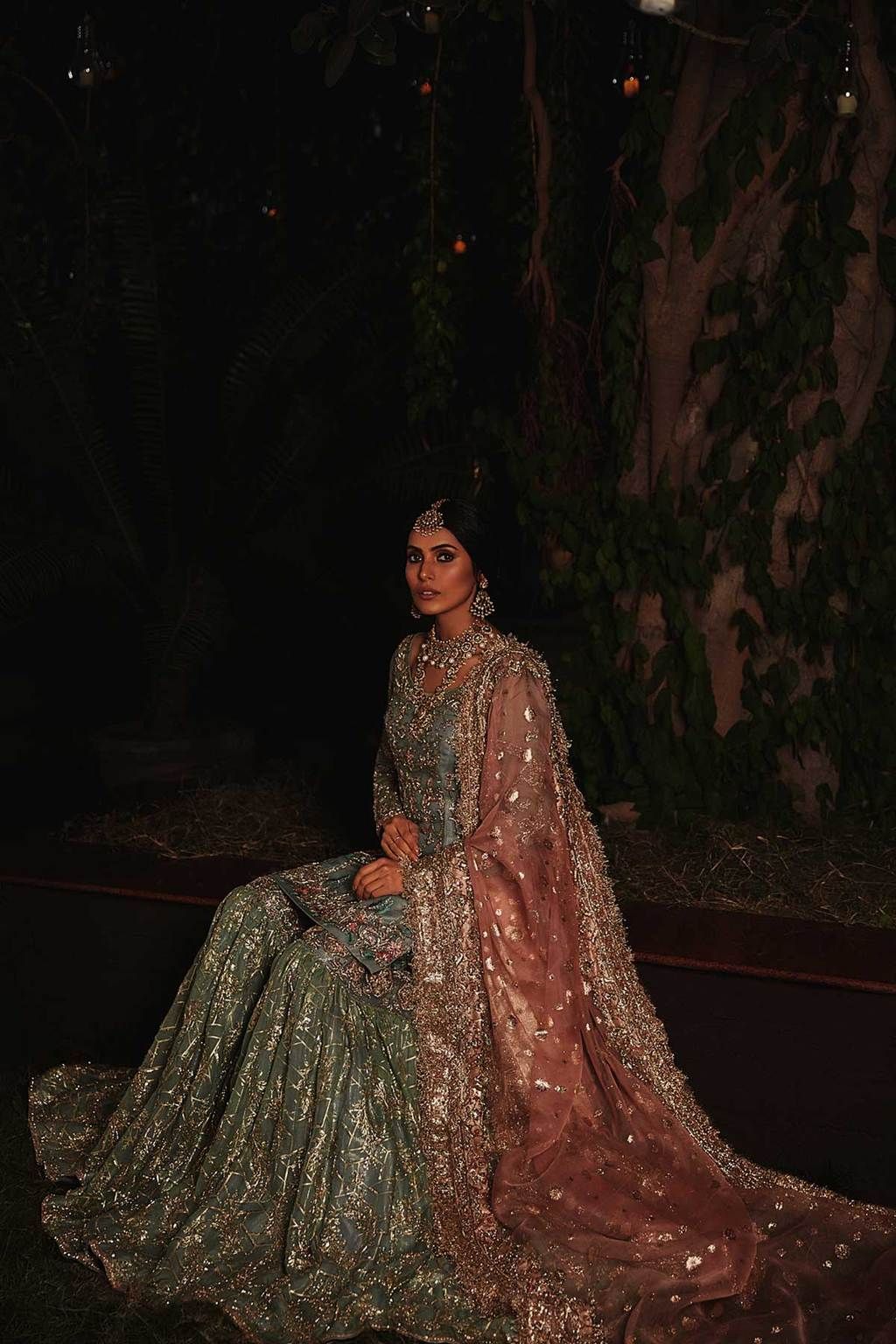 embroidered bridal lehenga