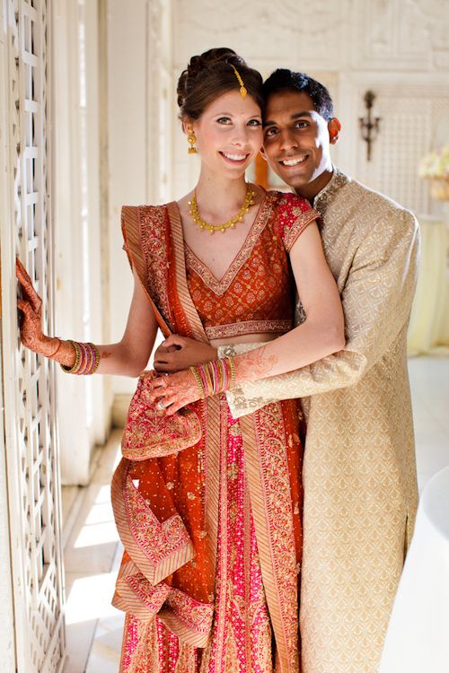 Joyous, Colorful Hindu Wedding Celebration | Junebug Weddings