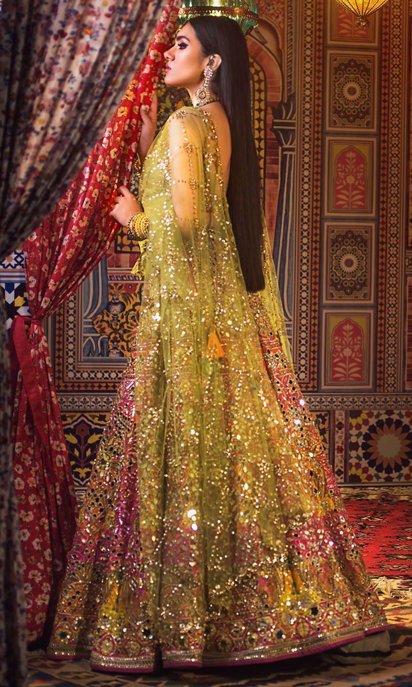 embroidered bridal lehenga