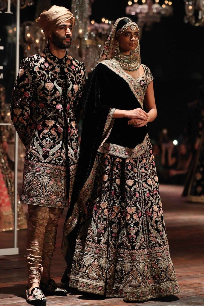 embroidered bridal lehenga