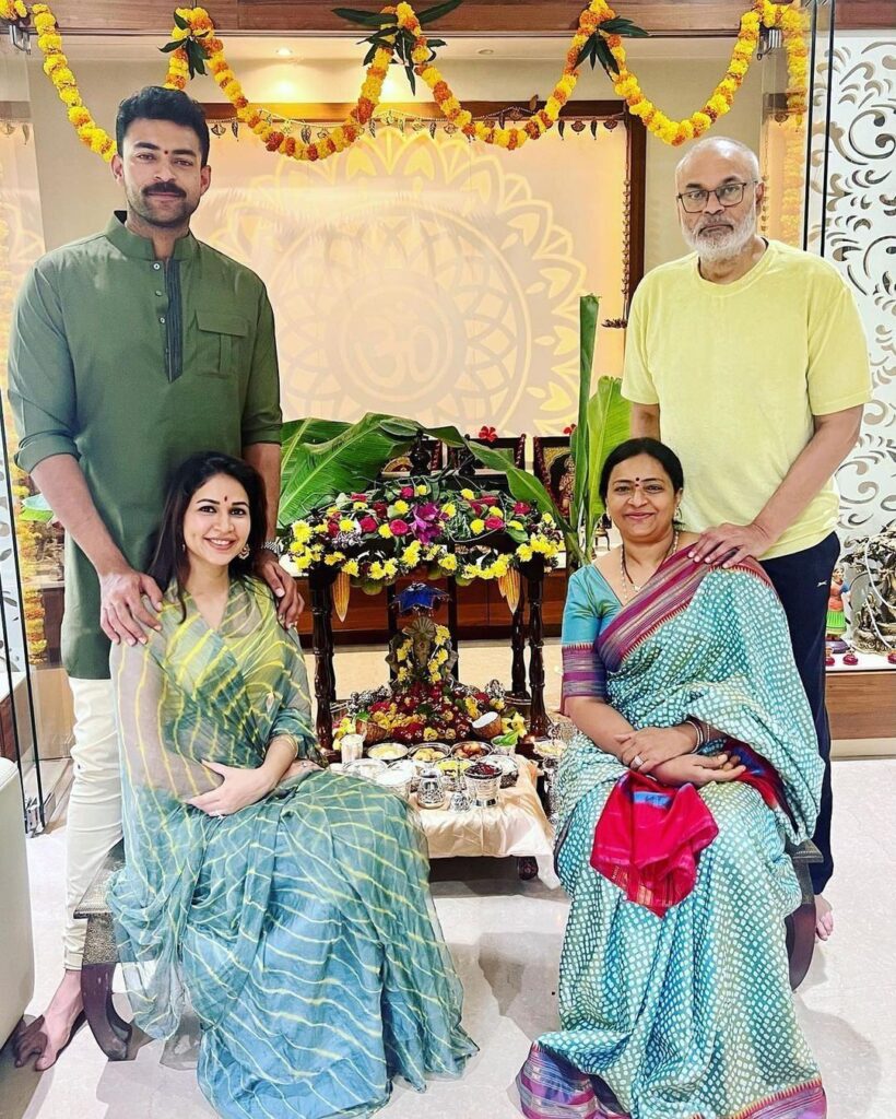 Mega Prince #Varuntej celebrates #GaneshChaturthi festival with his fiancé #LavanyaTripathi✨❤️