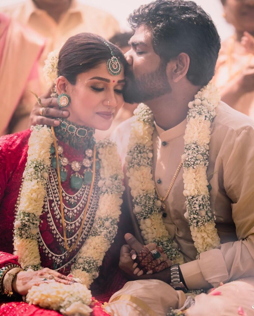 New Bride, Nayanthara Flaunts Her Unique ‘Mangalsutra’ In New Picture From Her Wedding With Vignesh