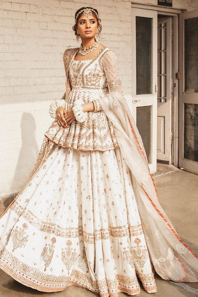 embroidered bridal lehenga