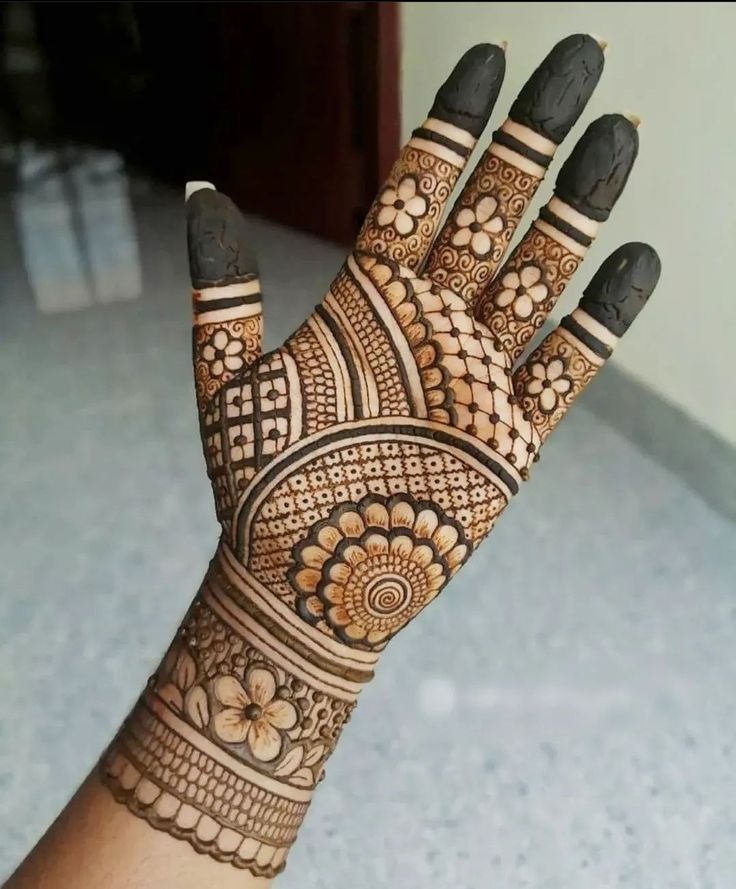 bridal mehndi