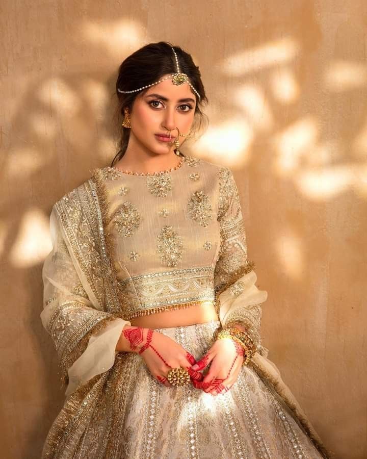 embroidered bridal lehenga