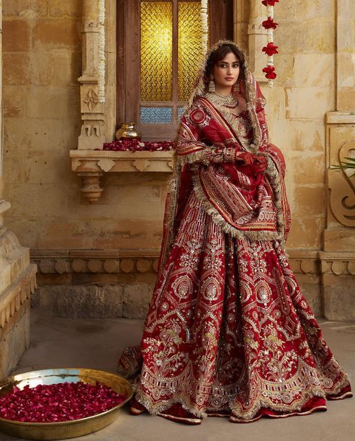 embroidered bridal lehenga