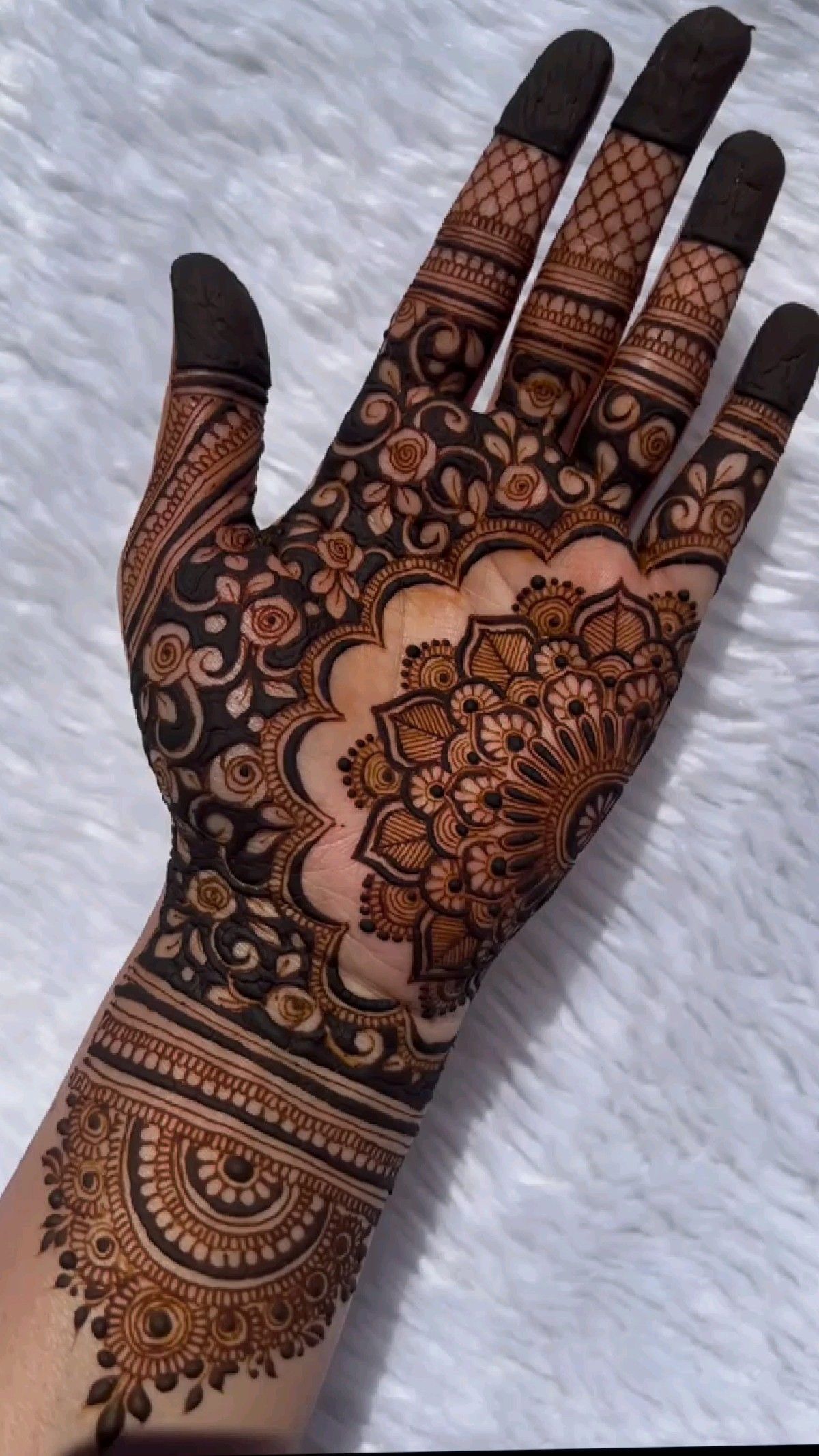 bridal mehndi