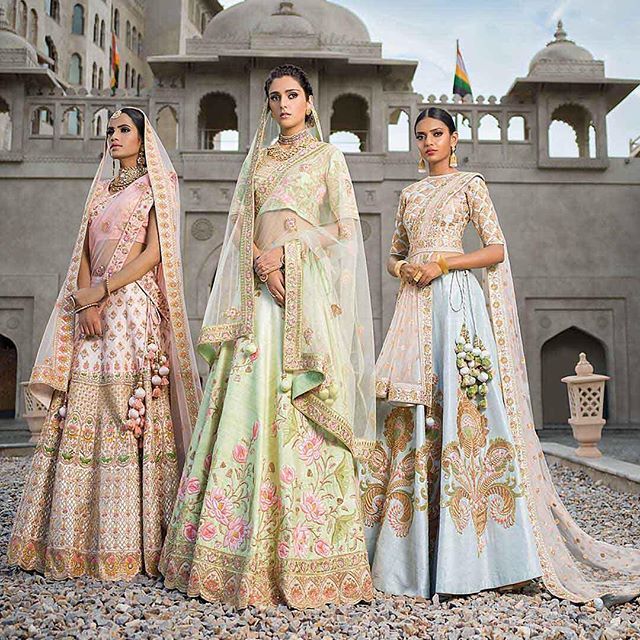 ‘Sangrias at Amer’ and ‘Gulaab Nagri’ – Two Stunning Collection Launch by Vasansi, Jaipur! | Weddingplz