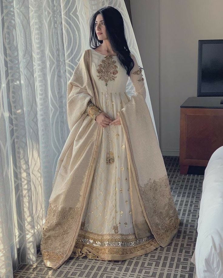 indian wedding dresses