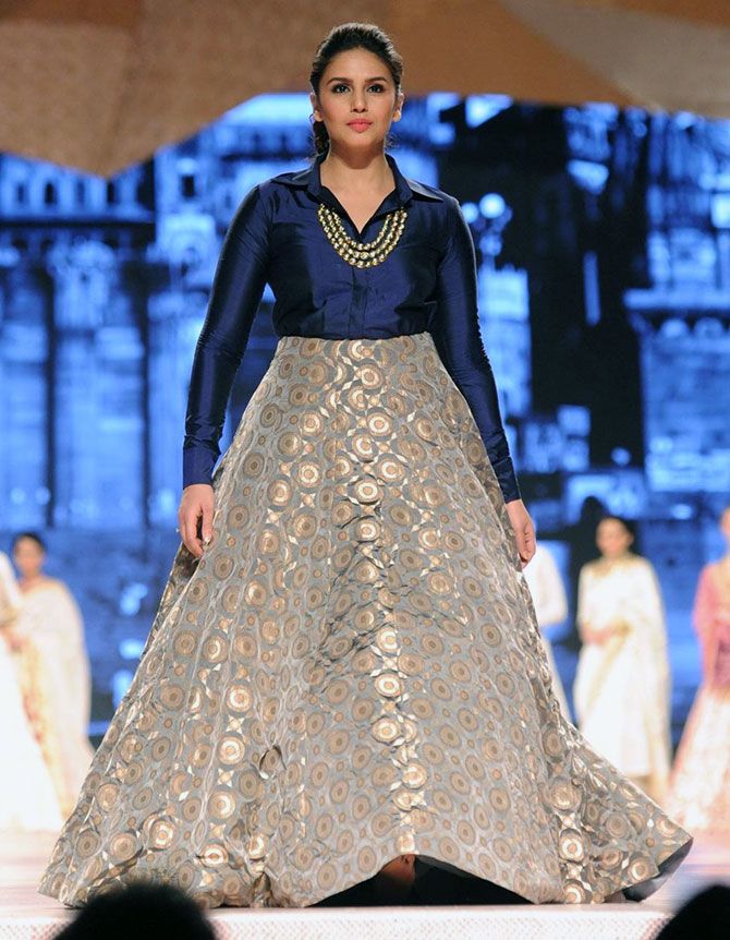 15+ Ways To Re-Wear Your Wedding Lehenga After Your Wedding