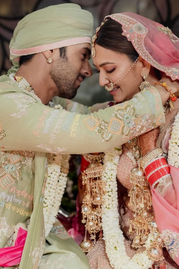 Kriti Kharbanda and Pulkit Samrat tied the knot!!