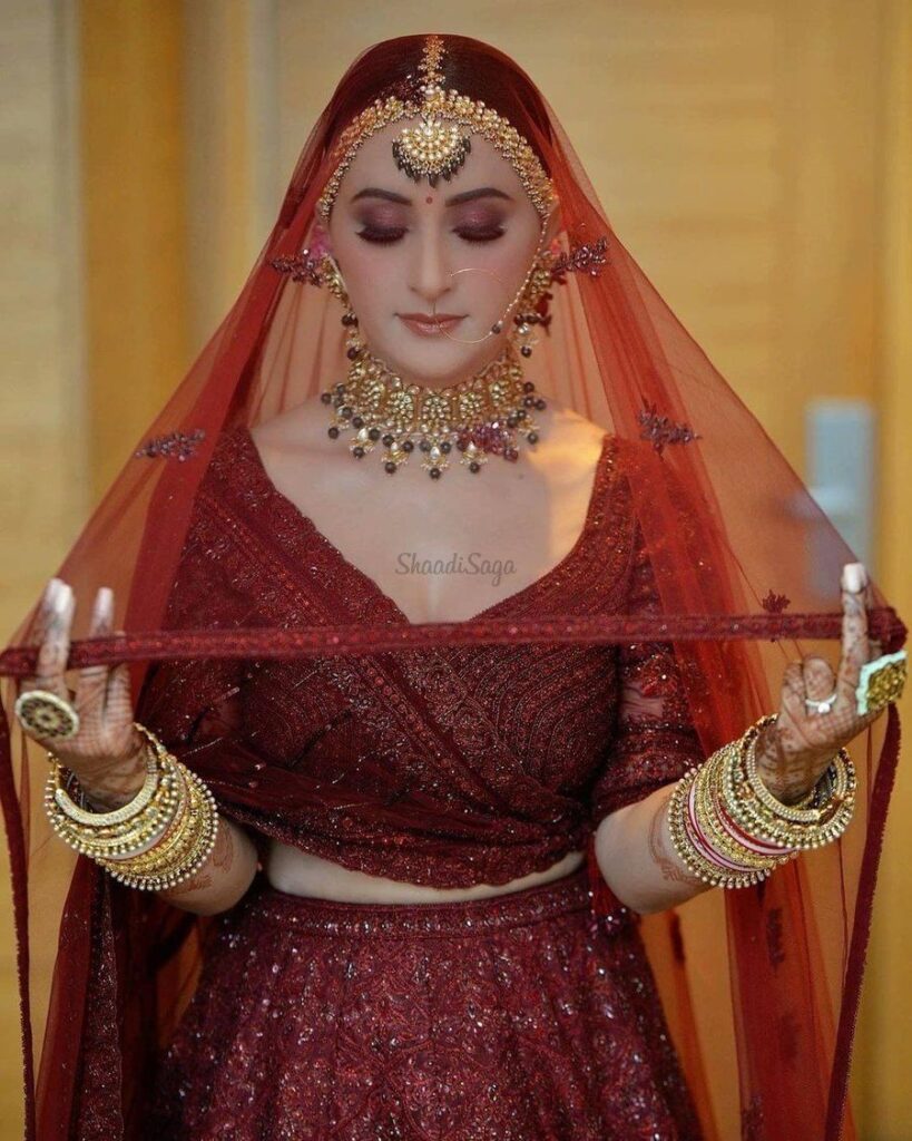 30+ Real Brides Who Looked GORGE in Wine Lehengas & We Cannot Stop Swooning Over Them