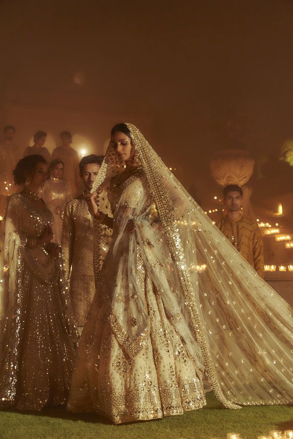 Abhinav Mishra’s Spring Couture Collection 2021 is a Blend of Love, Life & Romance!