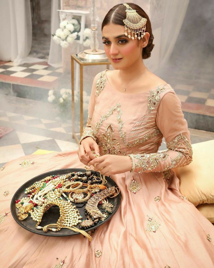 embroidered bridal lehenga