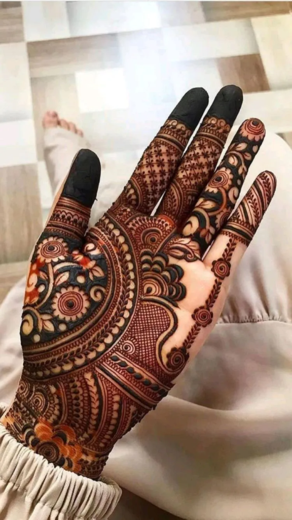 160+ Simple Mehndi Designs Perfect For Minimalist Brides! – ShaadiWish