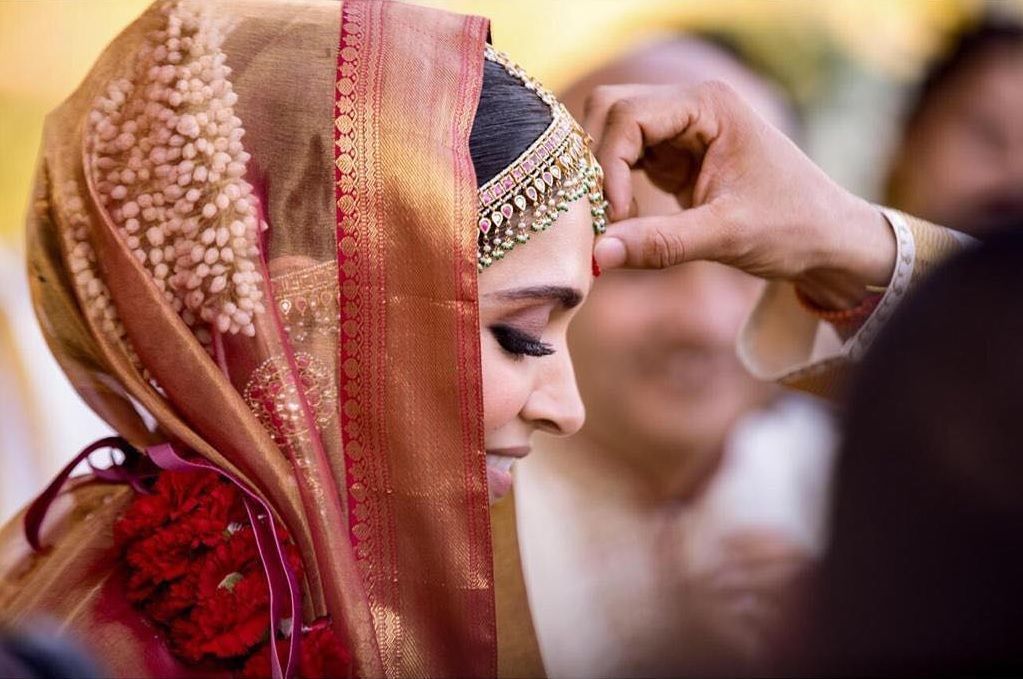 Here’s The Full Album From Ranveer Singh & Deepika Padukone’s Lake Como Wedding In Italy