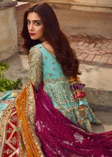 embroidered bridal lehenga