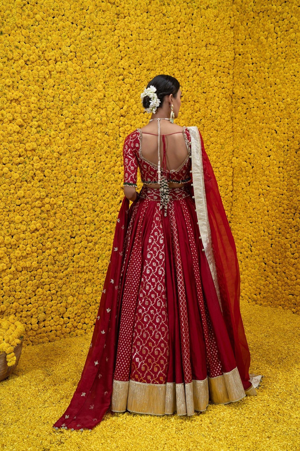 embroidered bridal lehenga