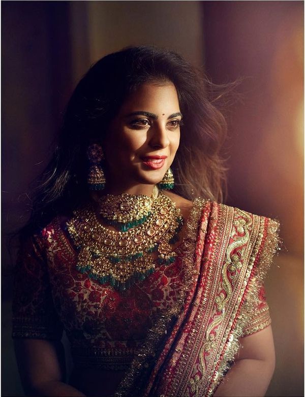 Here’s What (& Who) Isha Ambani Wore At Each Of Her Wedding Functions!