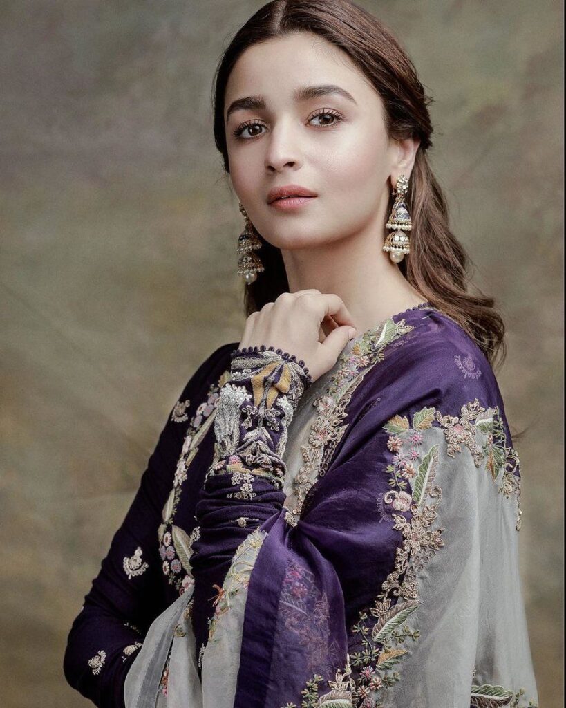 15 Most Gorgeous Ethnic Outfits Alia Bhatt Wore for ‘Kalank’ Promotions!