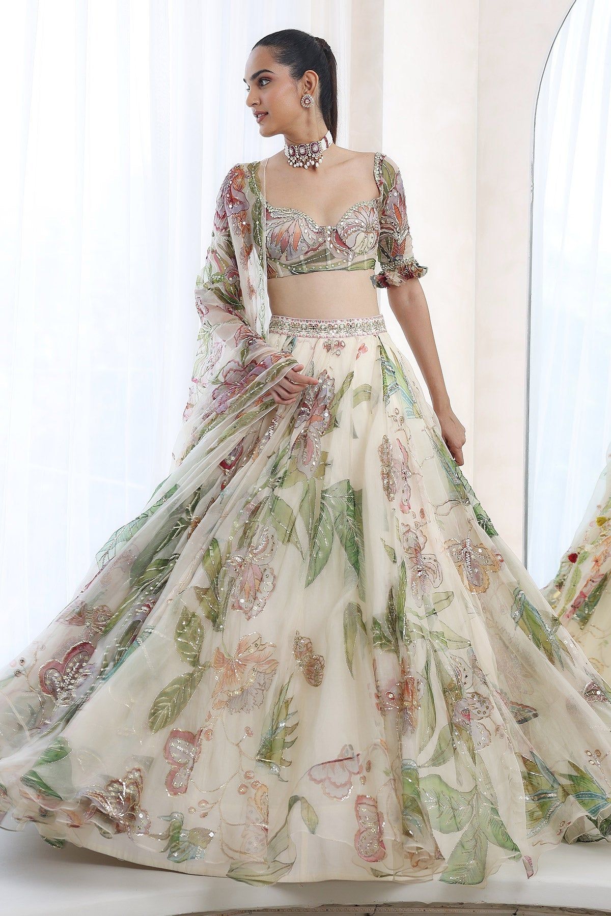 embroidered bridal lehenga