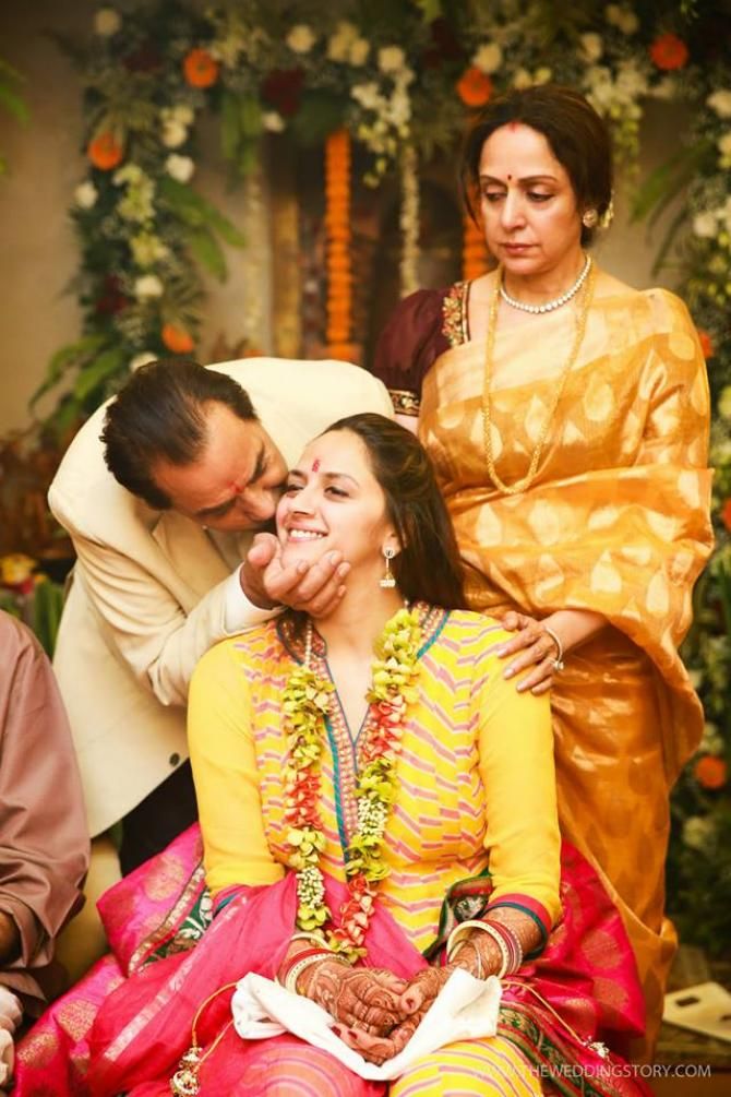 20 Emotional Moments From Ahana Deol’s Wedding You Might Not Have Seen Before