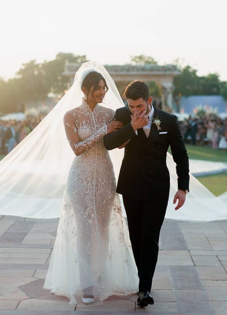 26 Brides Who Went Modest on Their Wedding Day — and Completely Took Our Breath Away