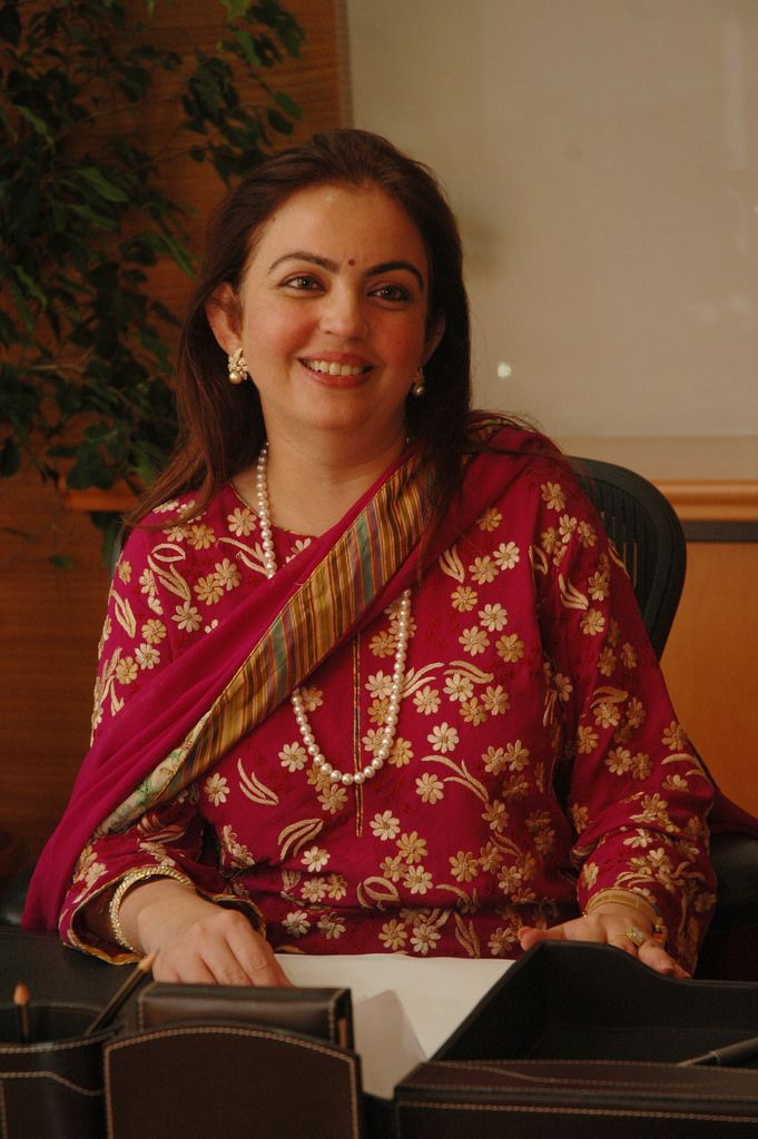 35+ Nita Ambani Hot HD Images, Age, House & Net Worth