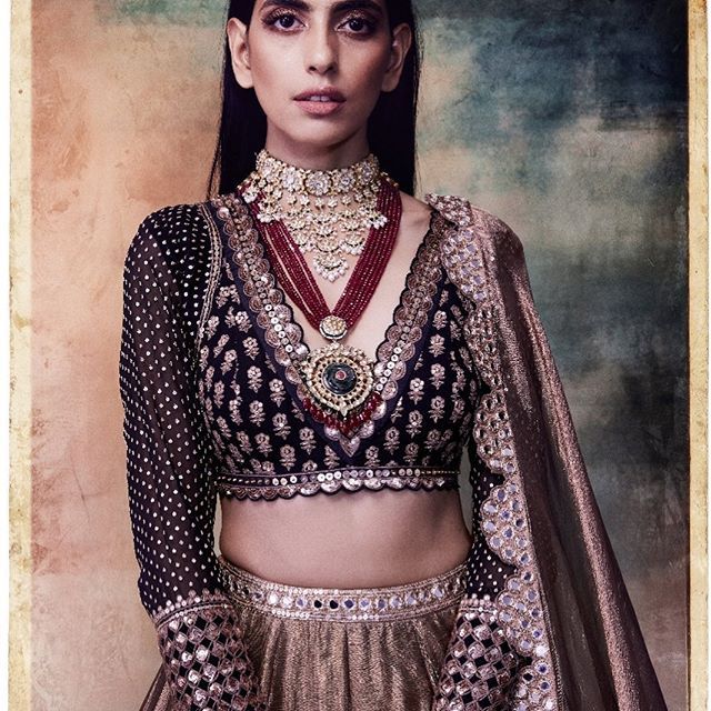 embroidered bridal lehenga