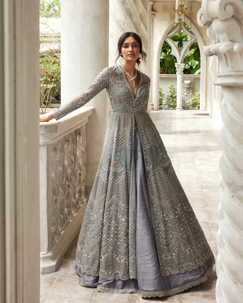 5 Types Of Roka Outfits For Modern Brides-To-Be – ShaadiWish