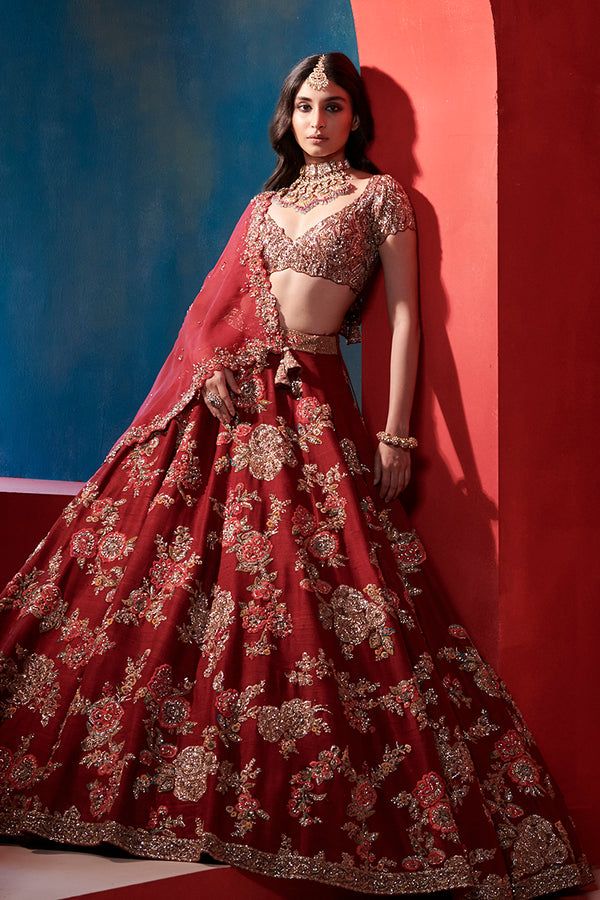 embroidered bridal lehenga