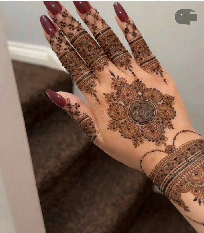 bridal mehndi