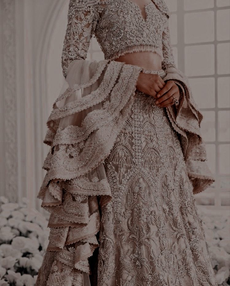 indian wedding dresses