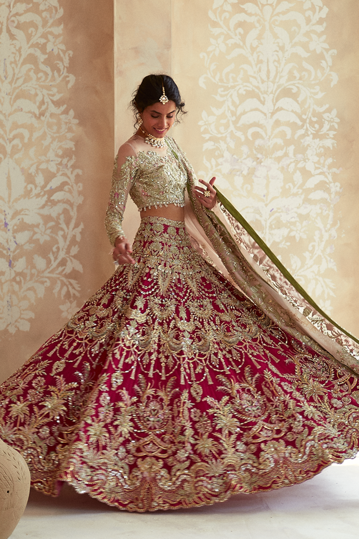 embroidered bridal lehenga